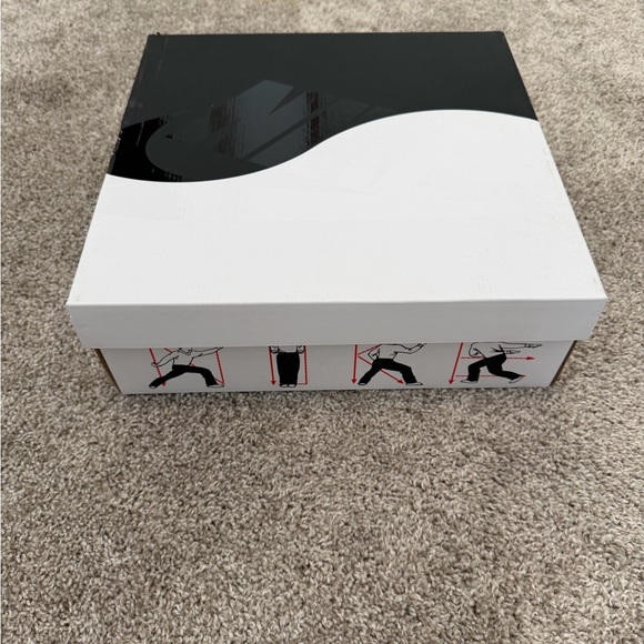 Nike x CLOT Cortez SP “Forrest Gump” White Royal Red Men’s Sz 12 NWT DS - Picture 9 of 9